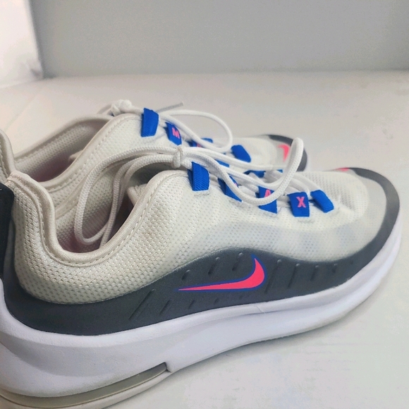 Nike Other - NIKE AIR MAX AXIS (GS) 6y AH5222-103 Shoes